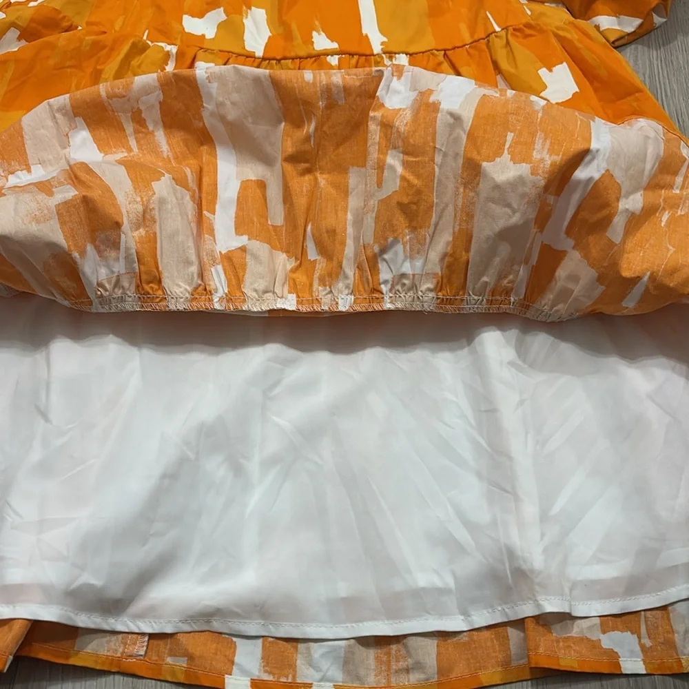 Peach Love‎ Tiered V Neck Orange White Dress Size L NWOT